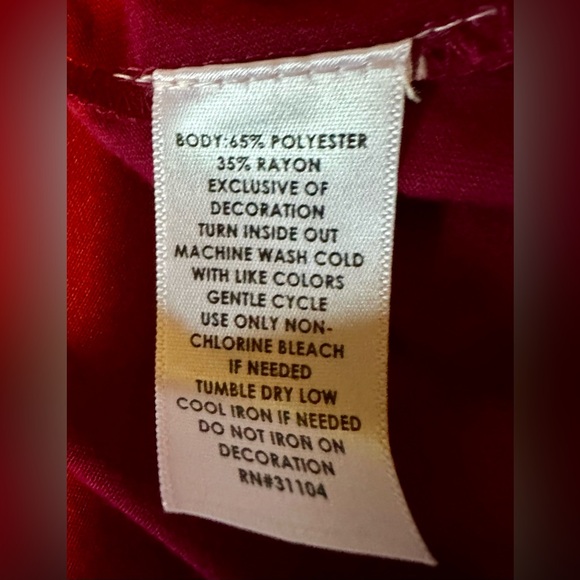 NWT Sangria/ Wine Embroidered Long Sleeve Top – Women’s Large - Picture 3 of 7